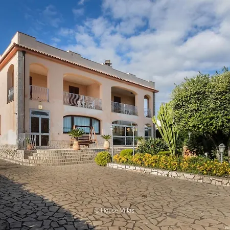 House&villas - Patrizia - Vittorio *